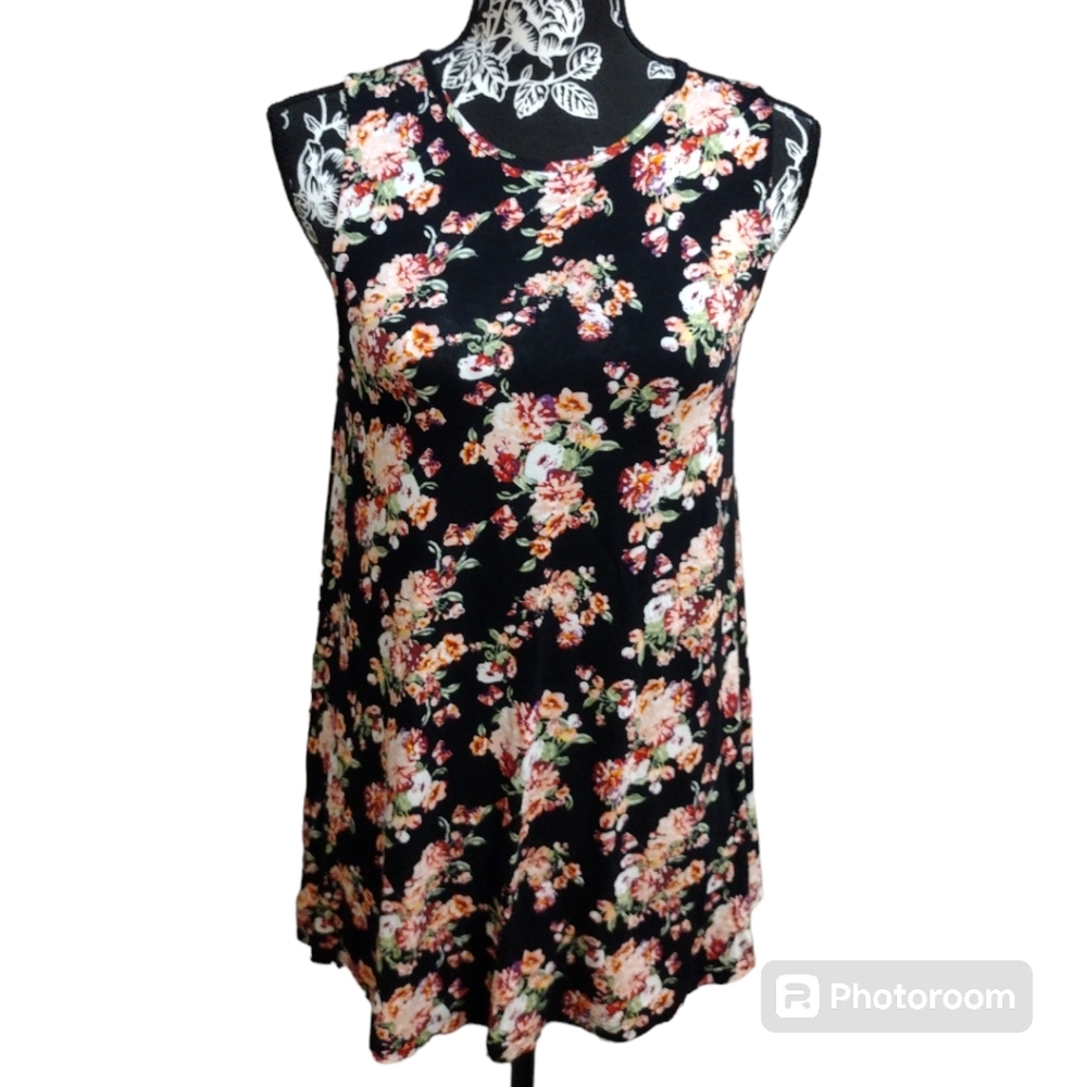 Sheila Rose Floral Tunic Length Tank Top